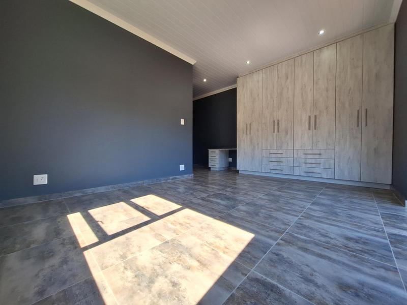 3 Bedroom Property for Sale in Island View Western Cape